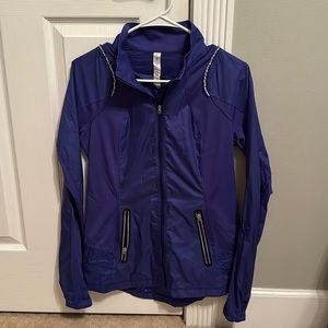 Lululemon athletic jacket lightweight with reflective trim